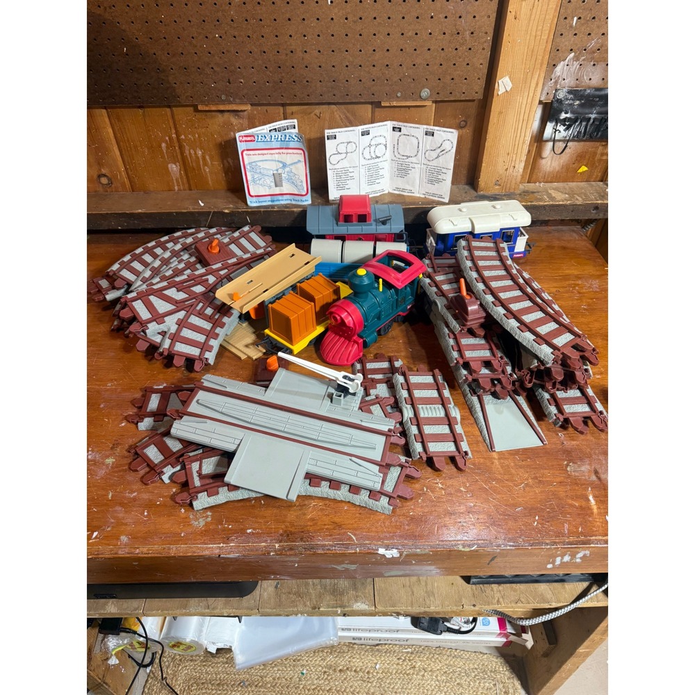Vintage Playskool Express Train Set Lot Tracks Locomotive Cars 1980s As is
